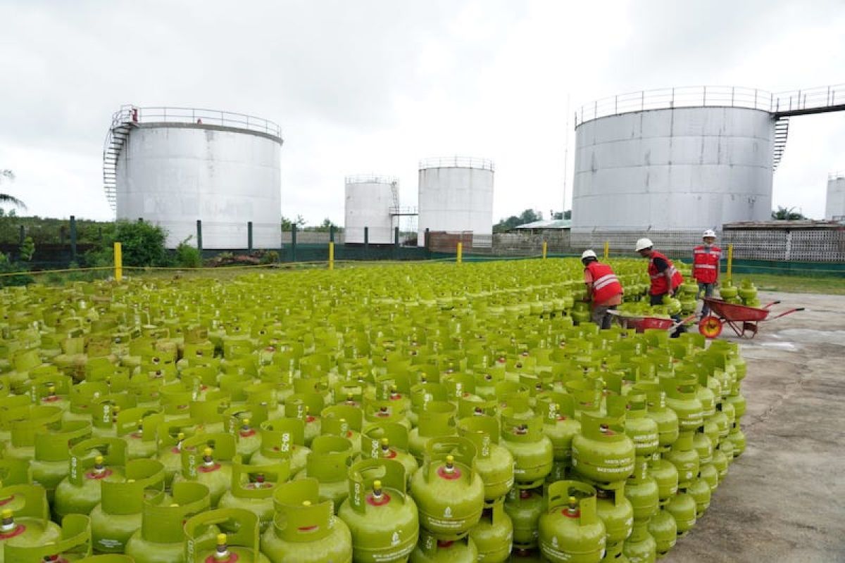 Pertamina Sumbagsel menjaga stok elpiji 3 kg jelang akhir 2021