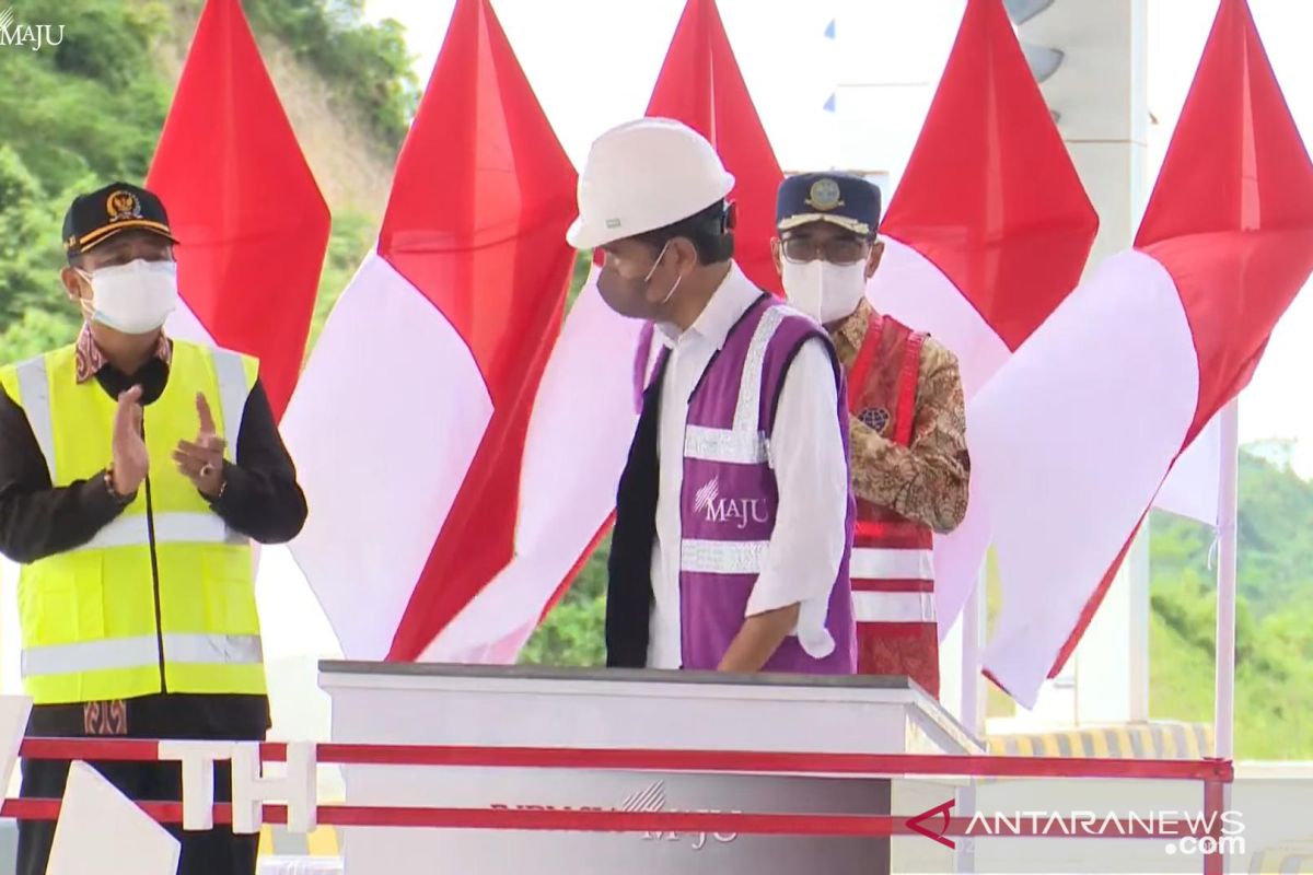 Presiden Joko Widodo resmikan Tol Serang-Panimbang seksi I