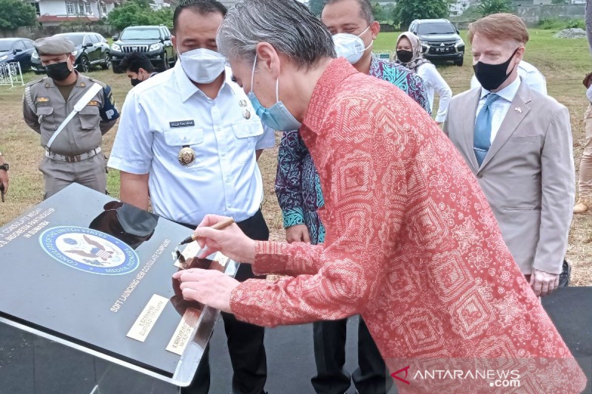 AS investasi 250 juta  dolar AS bangun kantor konsulat di Medan