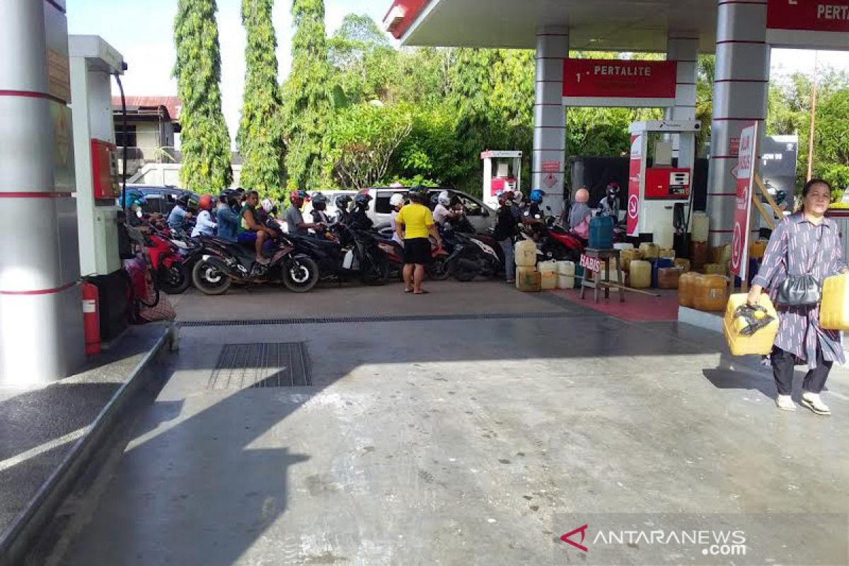 Pertamina petrol stations urged to follow SOP on public facilities