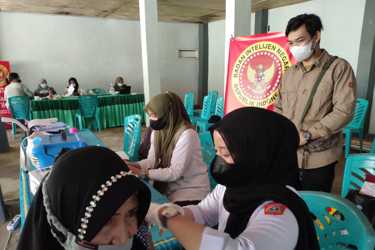 Warga Gorontalo Utara antusias ikut vaksinasi digelar BIN