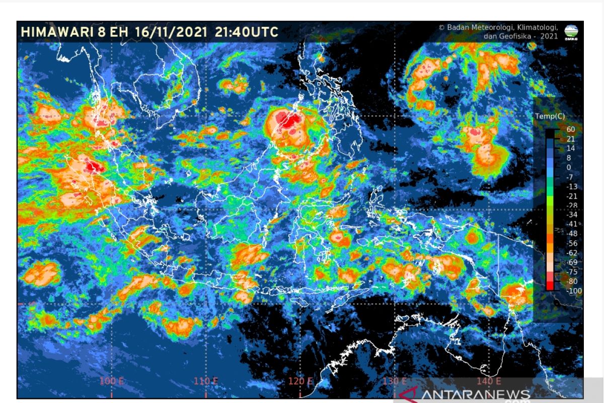 Hujan lebat berpotensi terjadi di timur Indonesia dan berisiko banjir