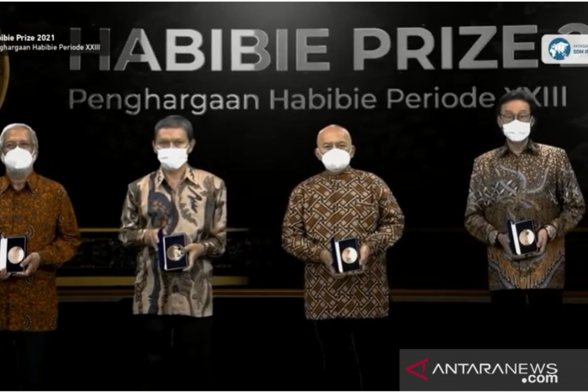 Mengenal sosok ilmuwan para penerima Habibie Prize 2021