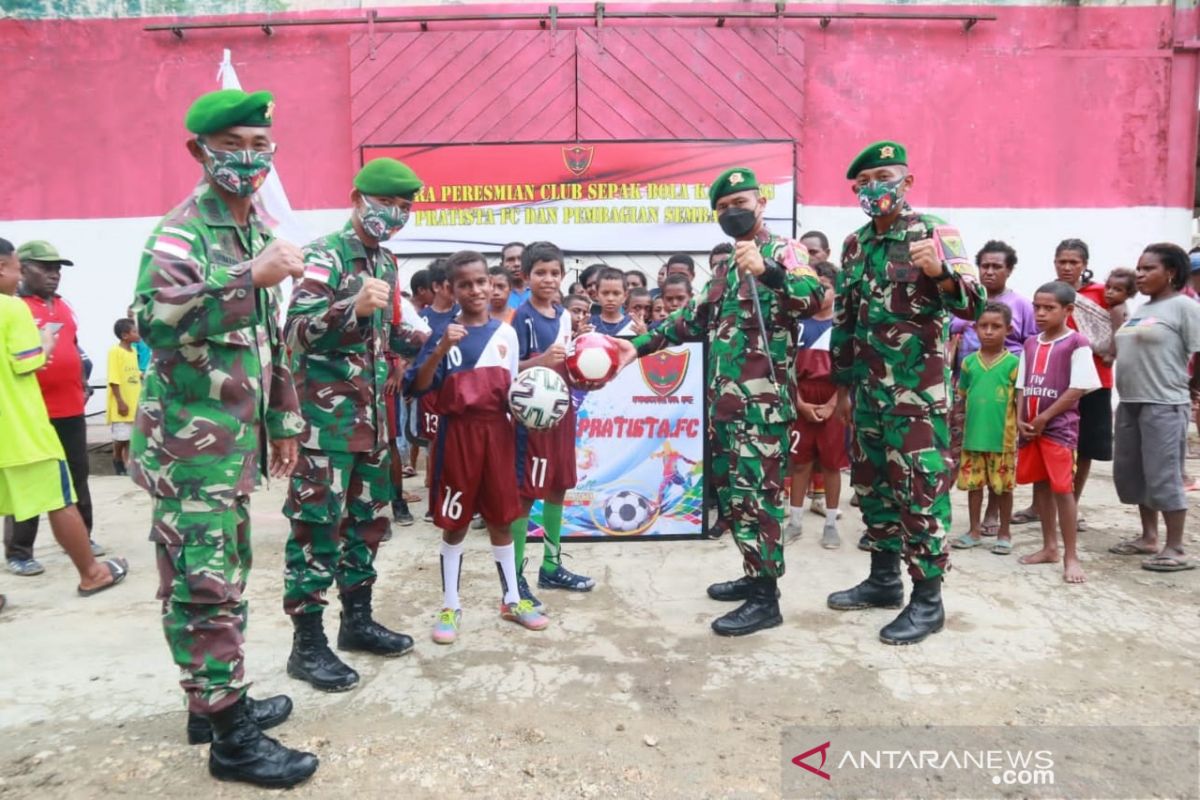 Satgas TNI resmikan klub sepakbola anak perbatasan Papua-PNG