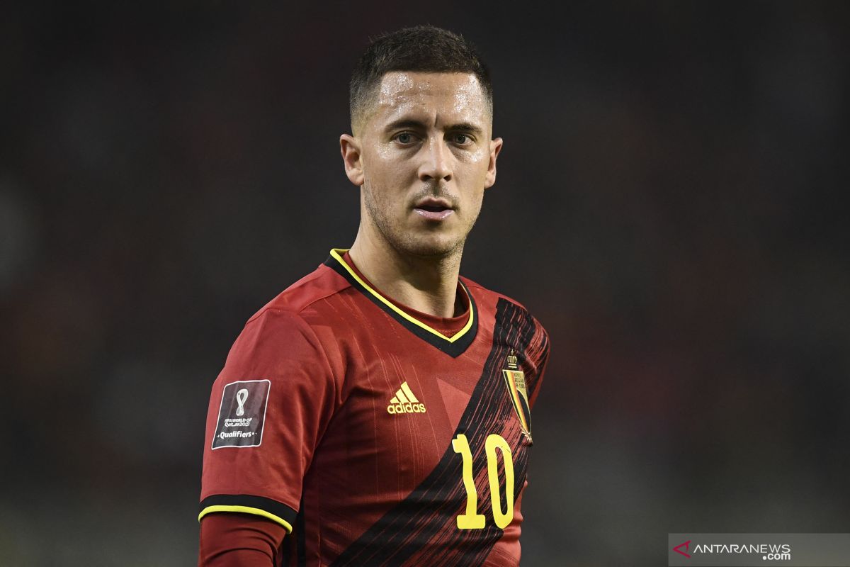 Pelatih Belgia prihatin merosotnya karier Eden Hazard