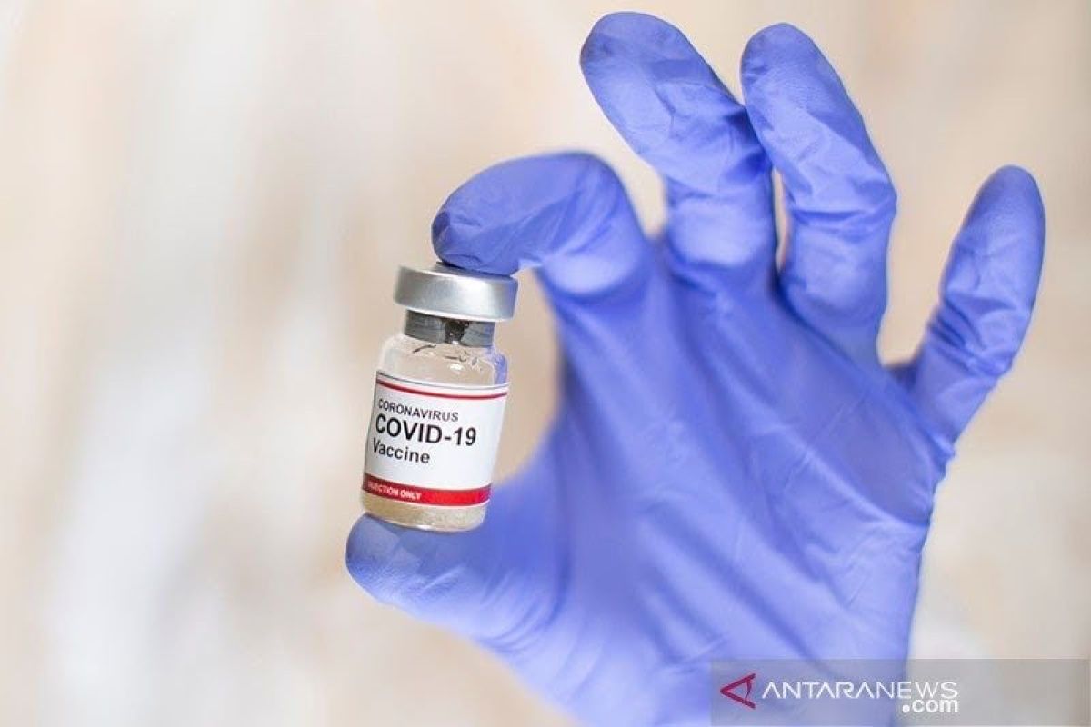 Tinggal satu kasus positif, Tapsel gencar vaksinasi COVID-19