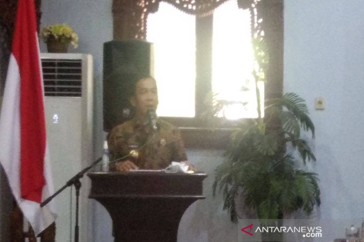 Batang petakan populasi lansia untuk percepatan vaksinasi