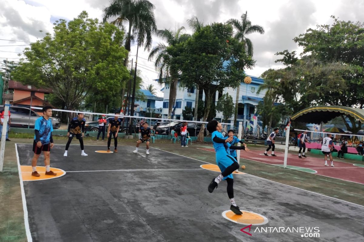 Cabor takraw adu smash meriahkan HUT Tapin ke 56