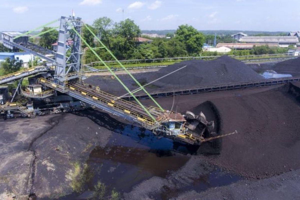 Bukit Asam targetkan produksi 30 juta ton batubara hingga akhir tahun 2021