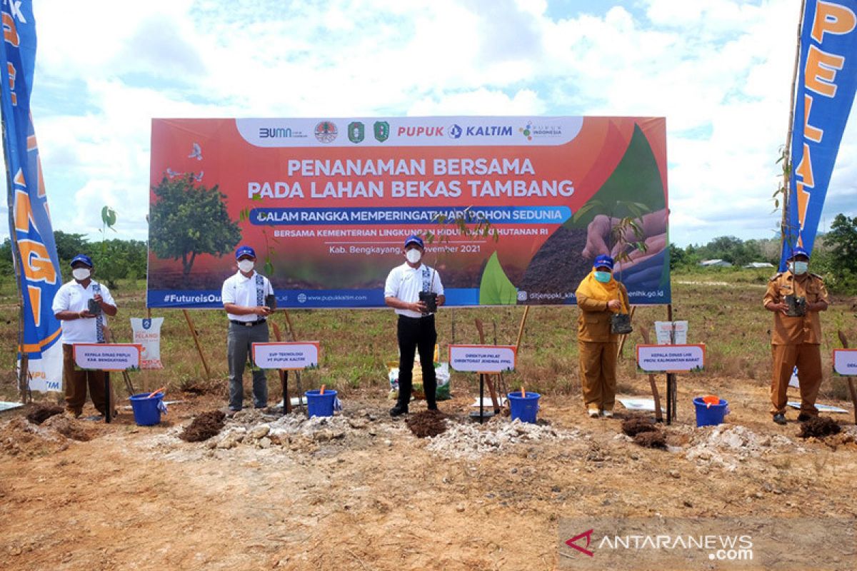 Pupuk Kaltim - KLHK sinergi rehabilitasi lahan bekas tambang