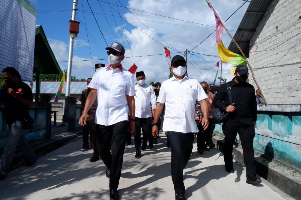 Moeldoko resmikan PLTD di Morotai