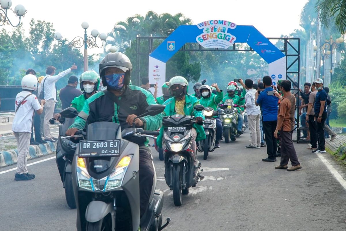 250 anggota klub motor wisata keliling kota semarakkan WSBK Mandalika Lombok