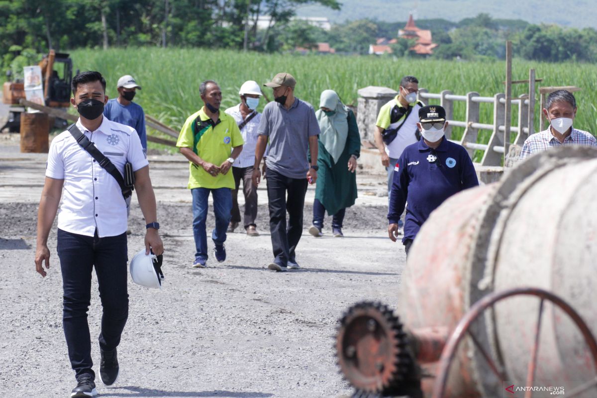 Bupati Situbondo cek kualitas proyek pembangun jalur lingkar utara