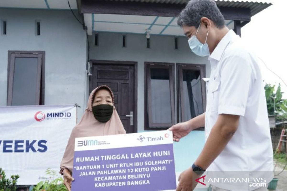 Pembuat otak-otak di Belinyu terima RLH dan rumah produksi dari PT Timah