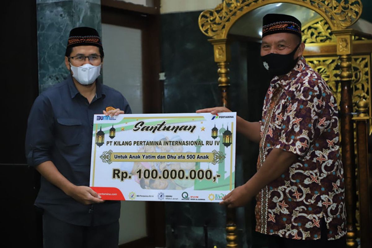 Pertamina Cilacap serahkan santunan kepada 500 anak yatim dan duafa