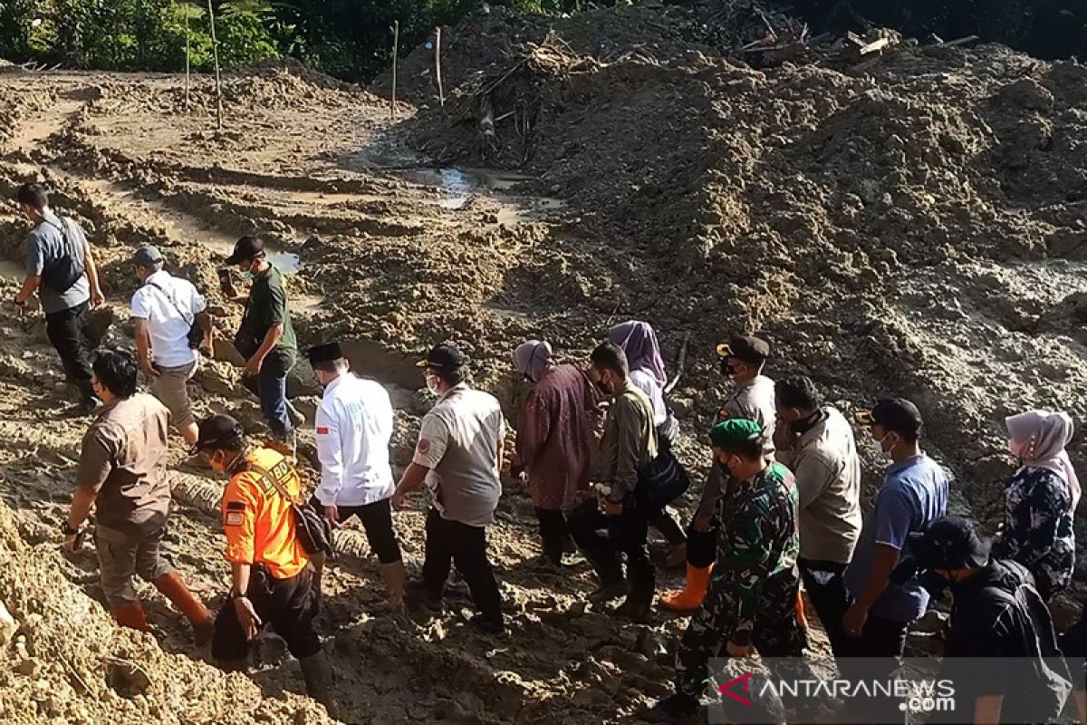 Mensos : Longsor di Sibolangit Sumut berpotensi memutus jalan di 7 dusun