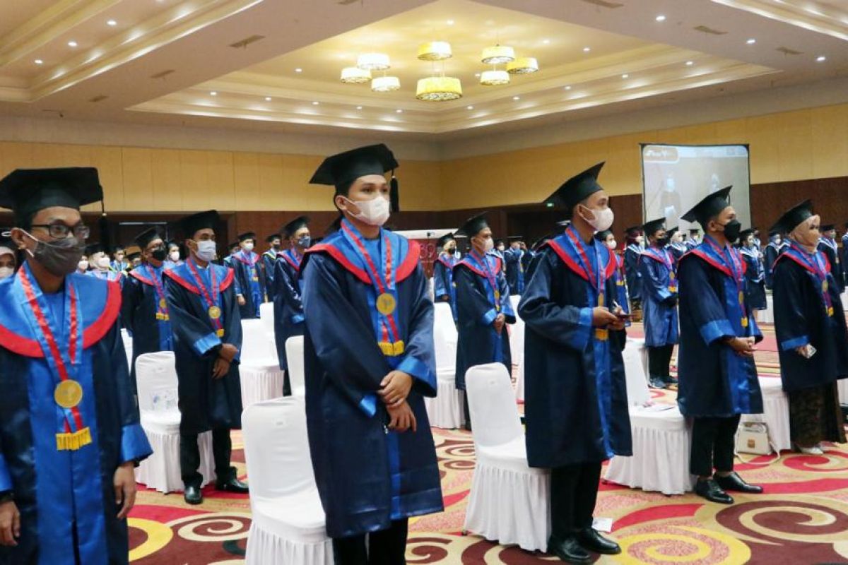 Institut Teknologi PLN  wisuda 788 mahasiswa jadi sarjana