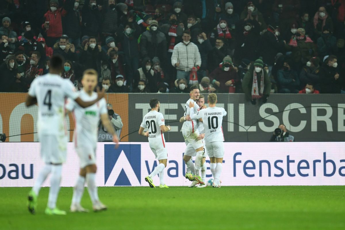 Bayern tumbang 1-2 di tangan  Augsburg dalam derbi Bavaria