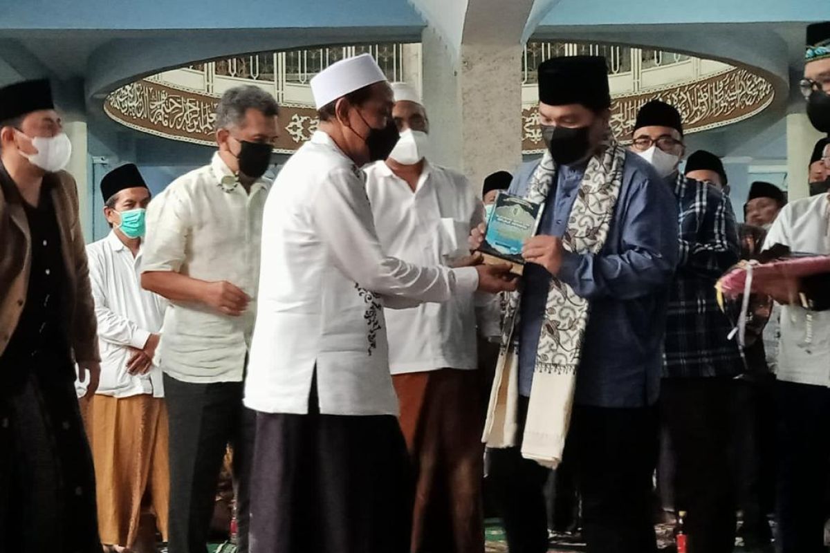 Menteri BUMN kolaborasi dengan pesantren bangun ekonomi