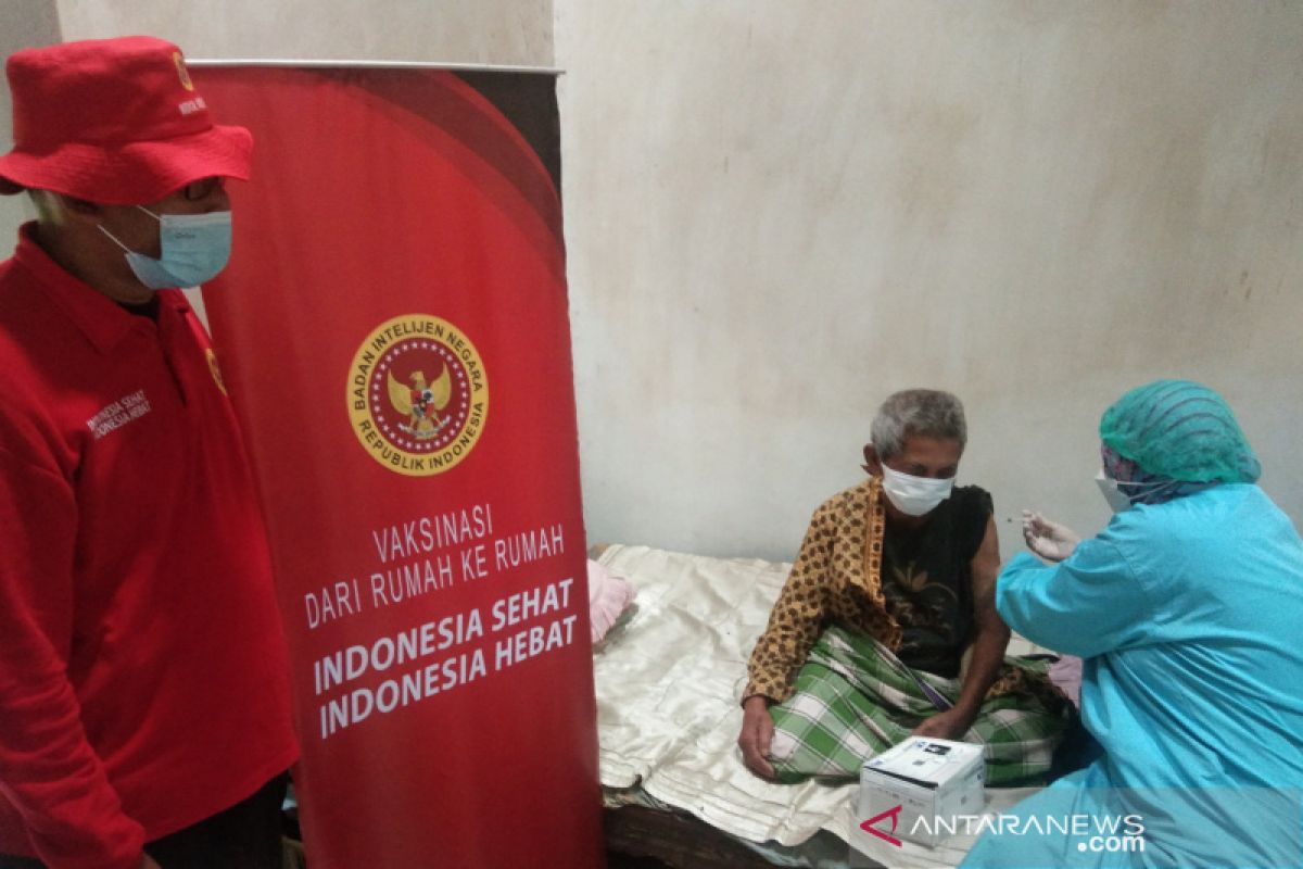 Binda DIY vaksinasi dari rumah ke rumah untuk capai target vaksinasi