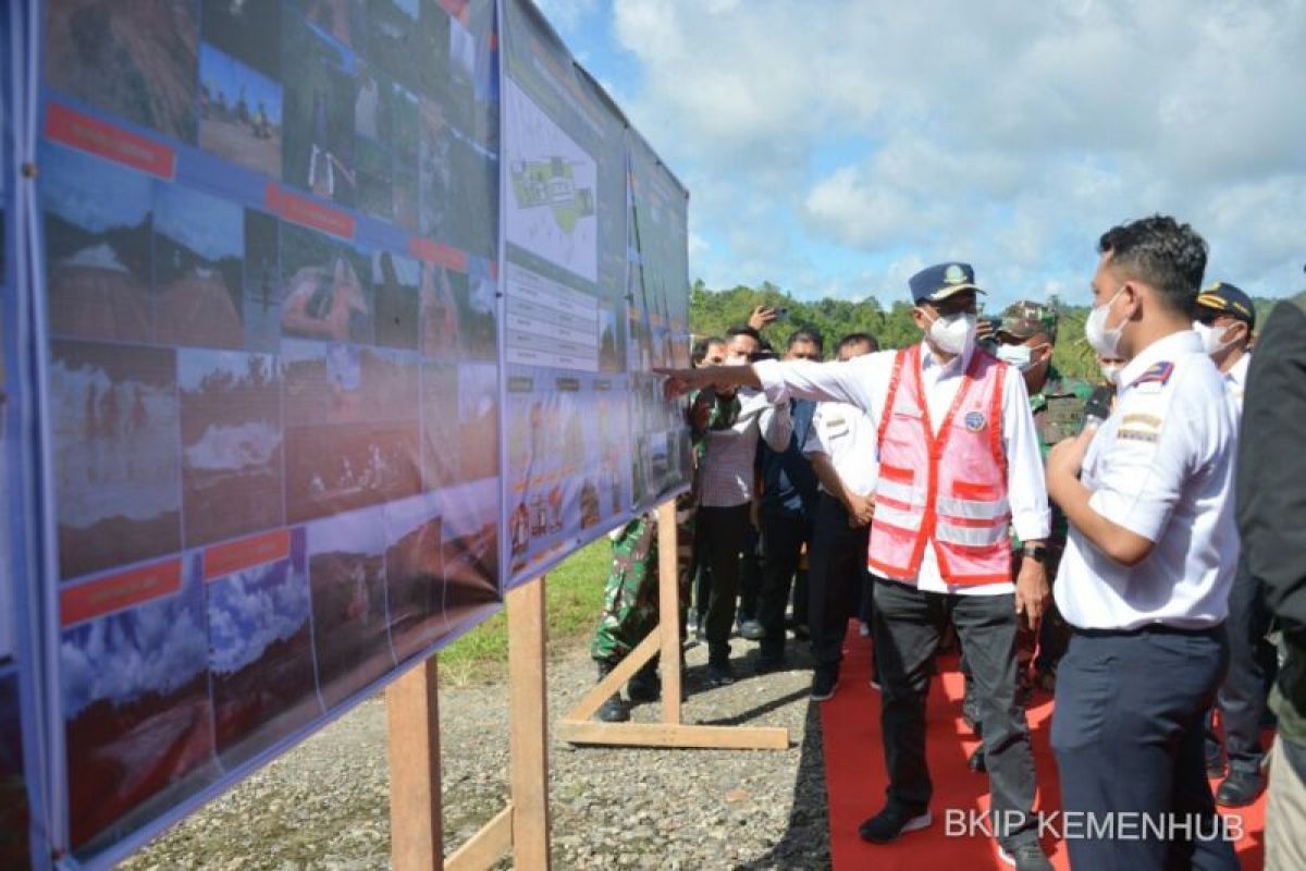 Menhub targetkan pembangunan Bandara Mentawai rampung pada Agustus 2022