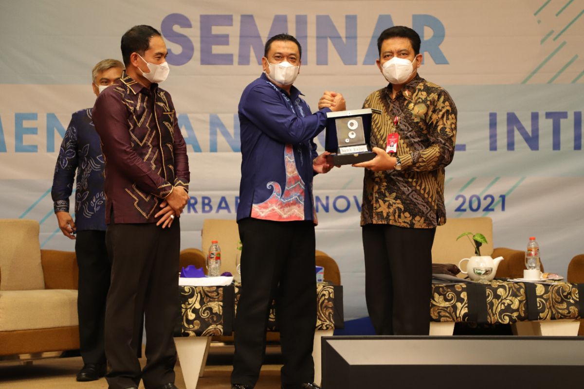 Bank Kalsel gelar seminar pemenuhan modal inti