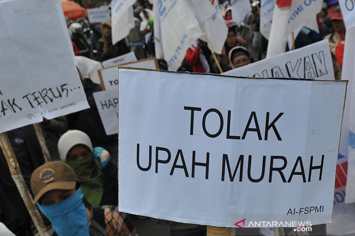 UMP Jakarta 2024 diumumkan selambatnya  21 November