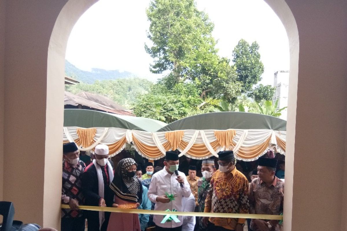 Masyarakat Sayur Matinggi daulat Syahrul Pasaribu resmikan Masjid Asasuddin