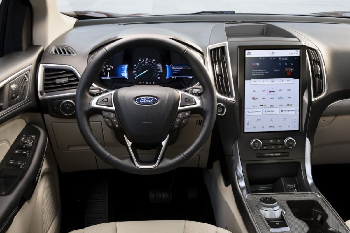 Ford kembangkan teknologi hidupkan mesin mobil dari jarak jauh