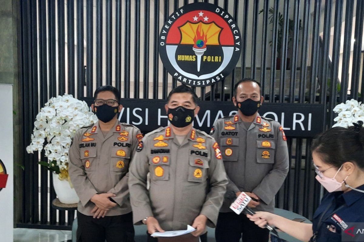 Polri beri pembinaan pengunggah jihad lawan Densus