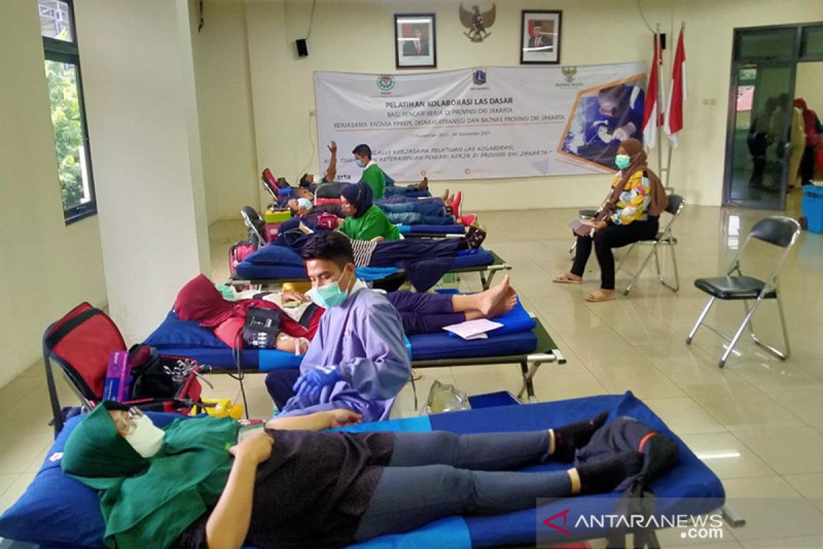 IARMI gelar donor darah di PPKPL Condet