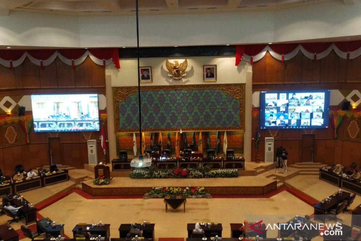 KUA-PPAS APBD Riau 2022 disepakati Rp8,6 triliun