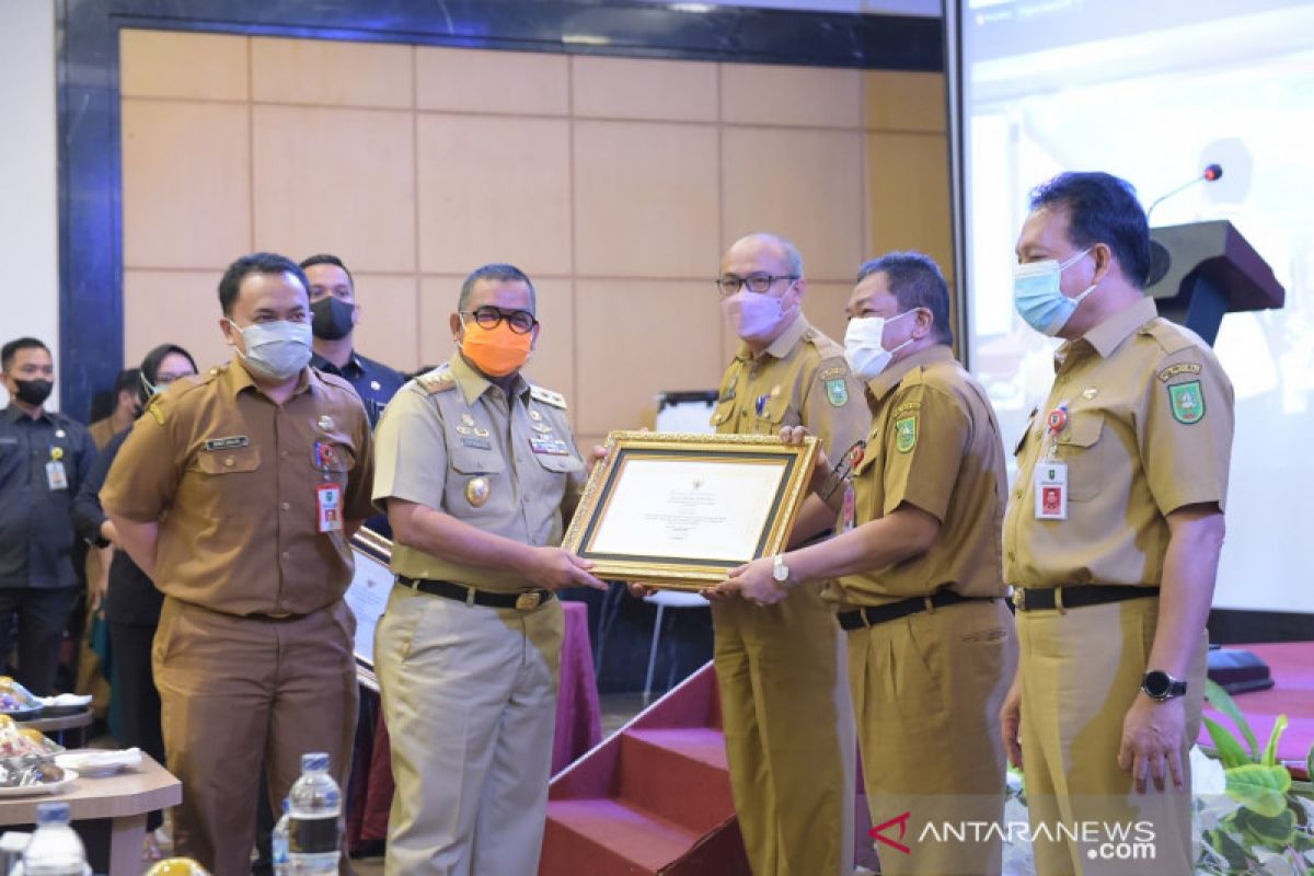 Diskominfotik Riau raih penghargaan sebagai OPD yang optimal