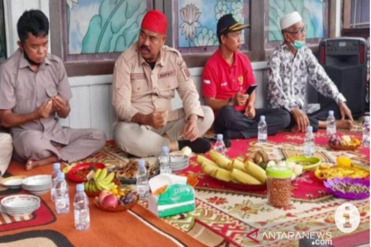 Bupati Kutai Kartanegara resmikan pamsimas di Desa Siran