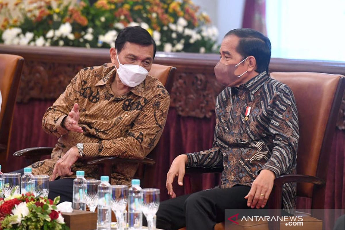 Presiden Jokowi minta jajarannya cari skema biayai transisi energi