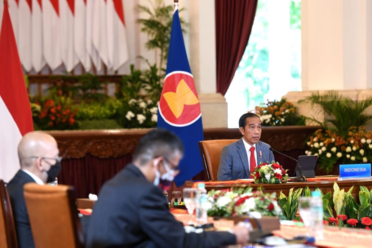 Jokowi praises fruitful partnership between ASEAN and China