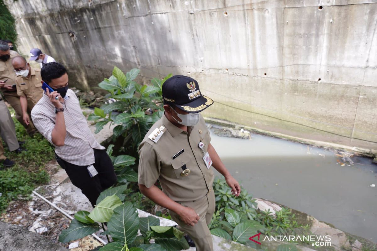 Pemkot Jaksel dan Jakpus berkolaborasi menata Kali Grogol