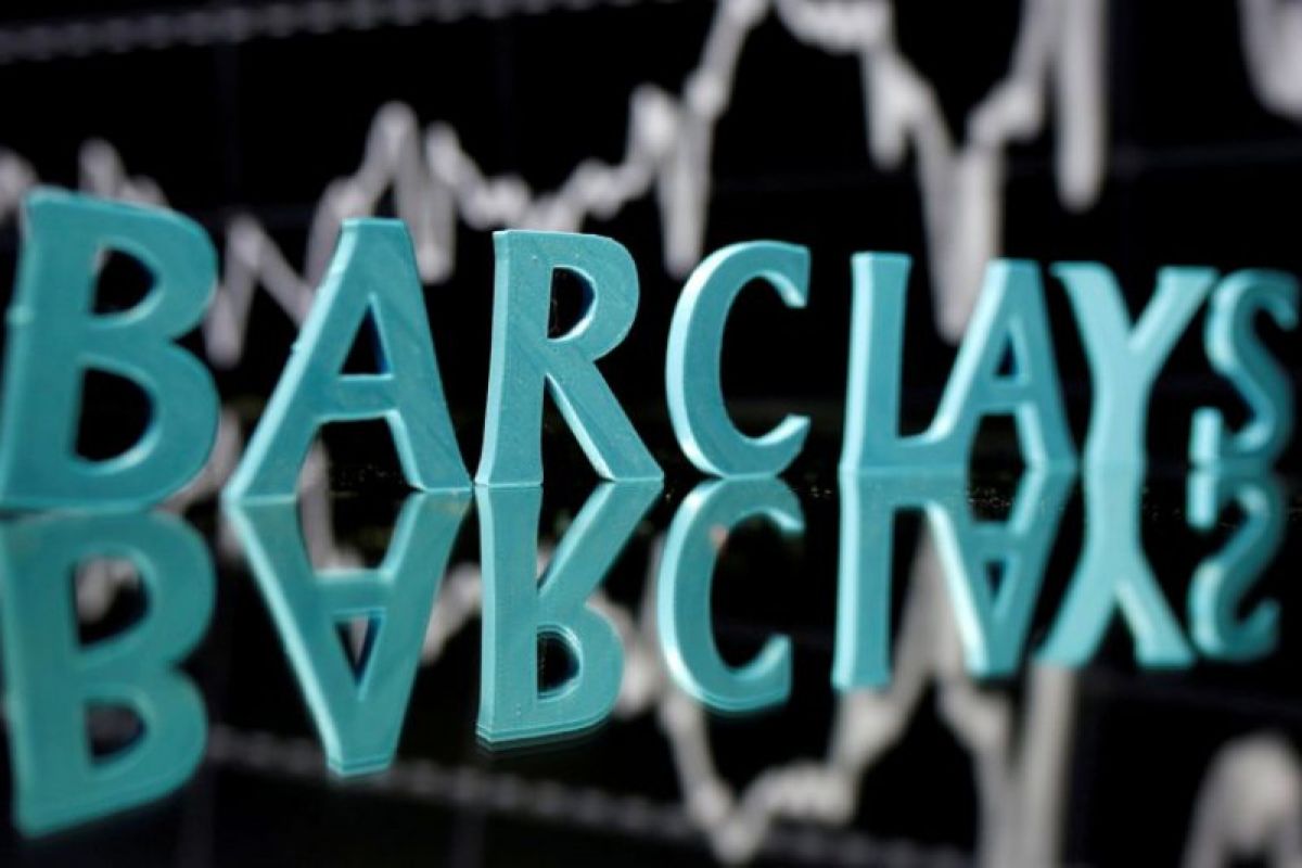Penarikan stok lebih cepat, Barclays naikkan proyeksi harga minyak