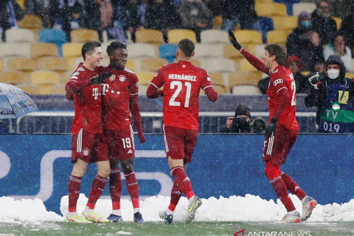 Bayern Muenchen lolos ke 16 besar setelah menang tipis 2-1 atas Kiev