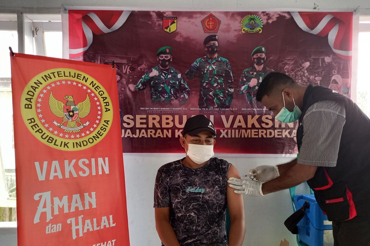 Kodim 1314 Gorontalo Utara dan BIN gelar vaksinasi wilayah terpencil