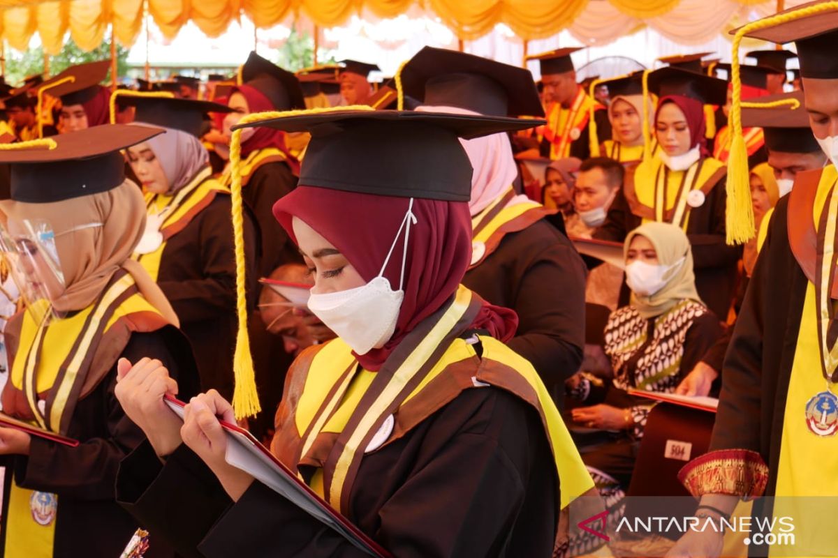 USN Kolaka wisuda 845 mahasiswa