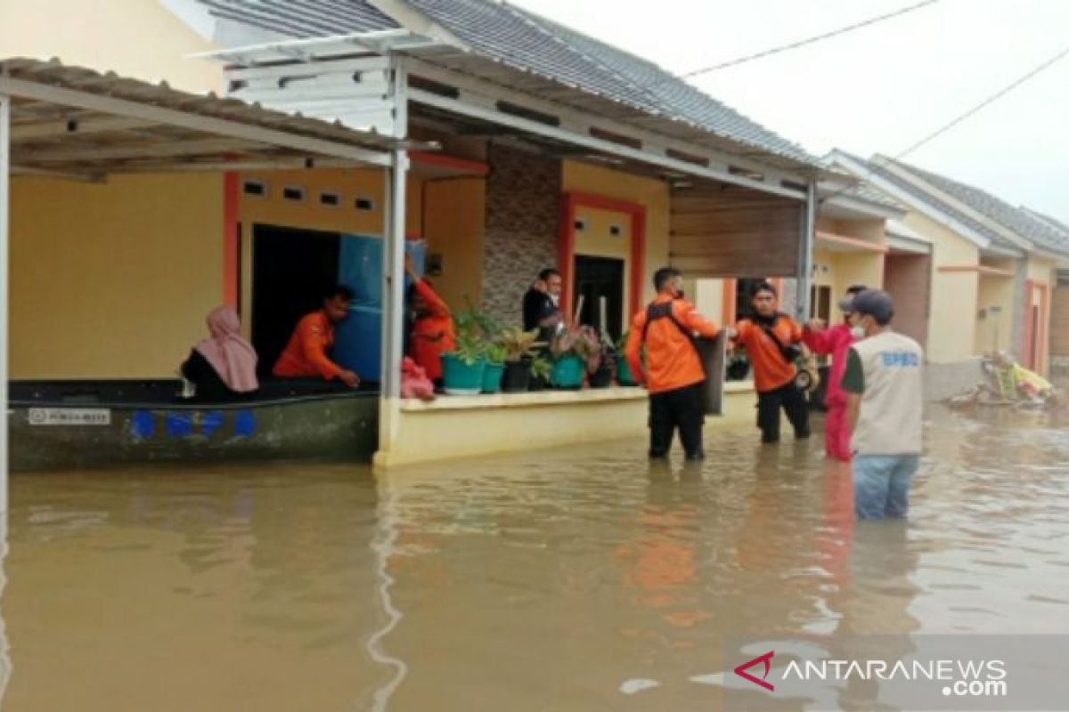 157 rumah warga Pangkalpinang terendam banjir rob