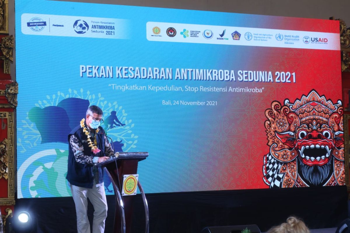 Indonesia, FAO urge prudent use of antimicrobials in farming