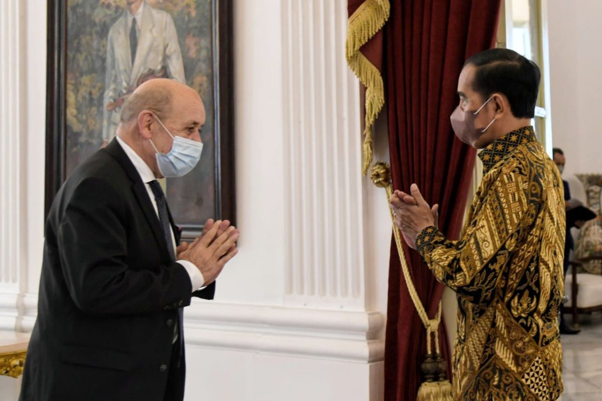 French Foreign Affairs Minister pays courtesy call on President Jokowi