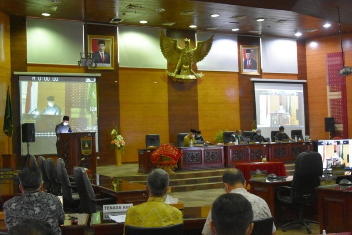 Legislator : Empat program unggulan kepala daerah belum terangkum dalam Rancangan APBD 2022