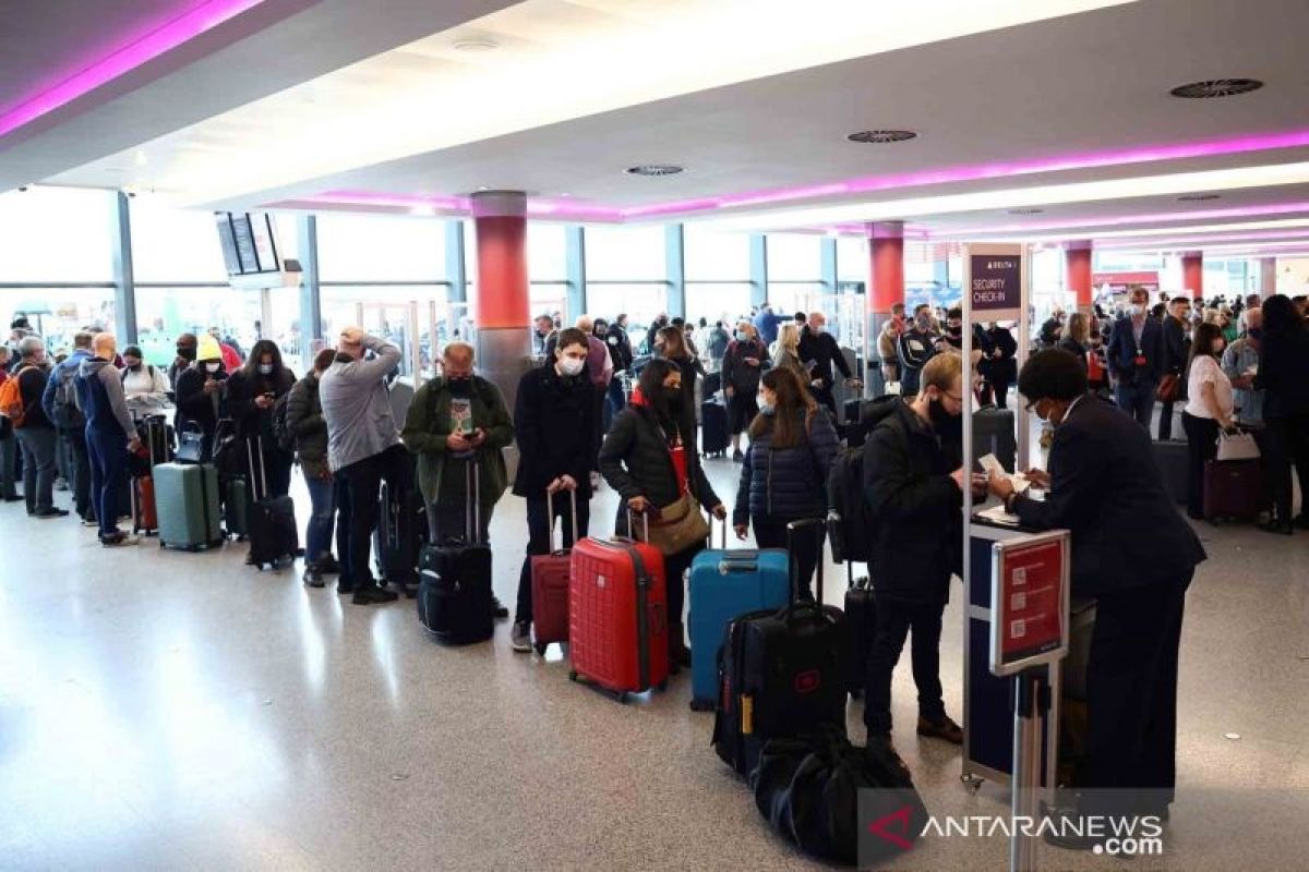 Amerika Serikat belum berlakukan tes baru pada penumpang dari selatan Afrika