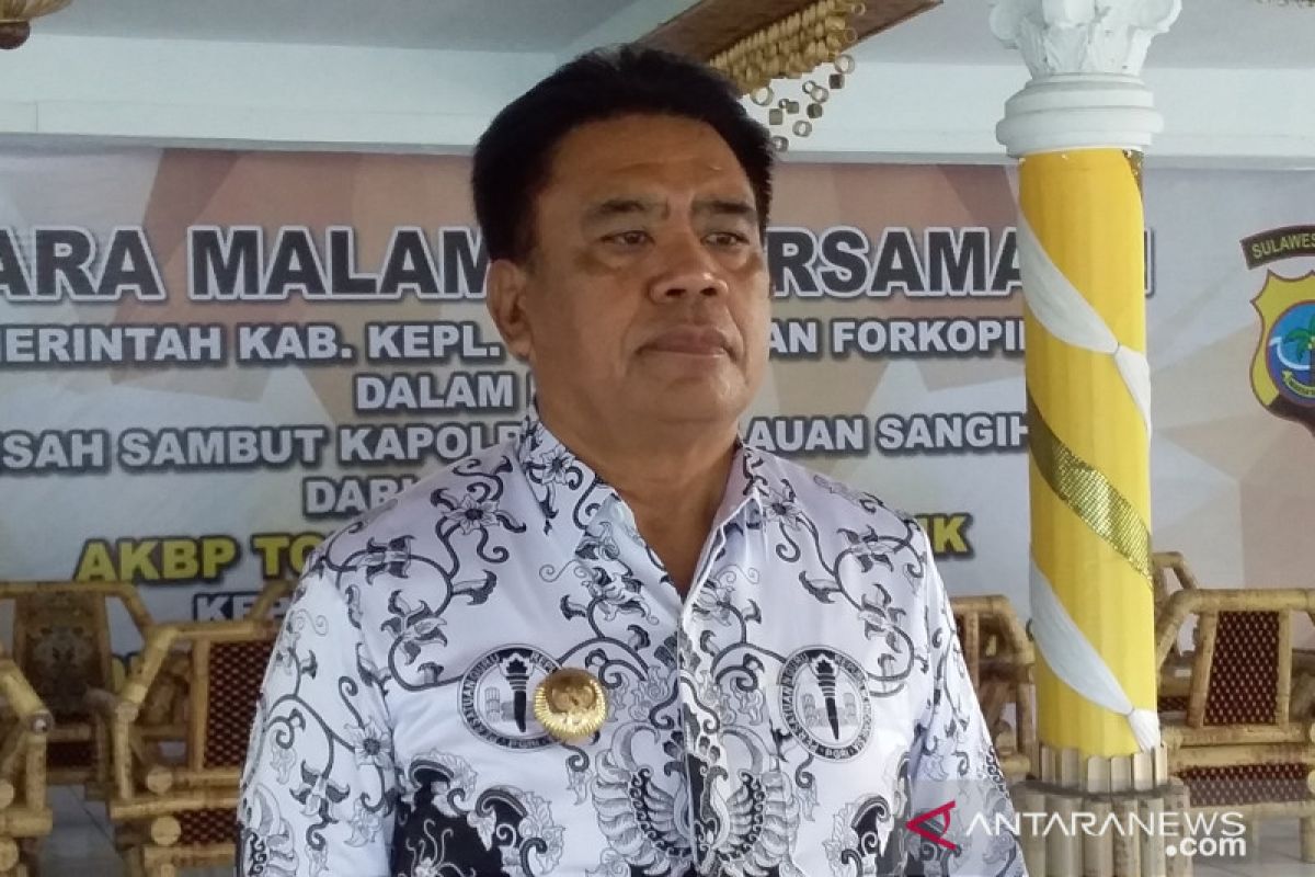 Bupati ajak guru di Sangihe terus bergerak untuk kemajuan pendidikan