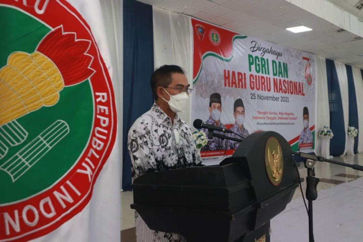 Pemkot Ambon perjuangkan status guru honorer, begini penjelasannya