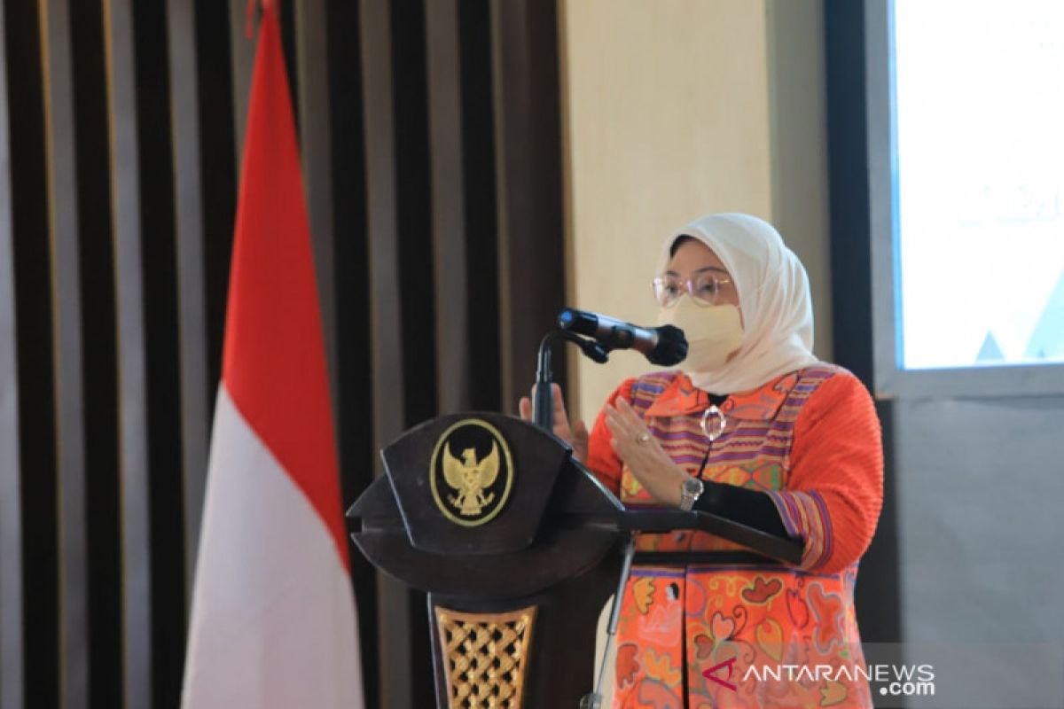 Menaker pastikan ada percepatan penyaluran Bantuan Subsidi Upah 2021