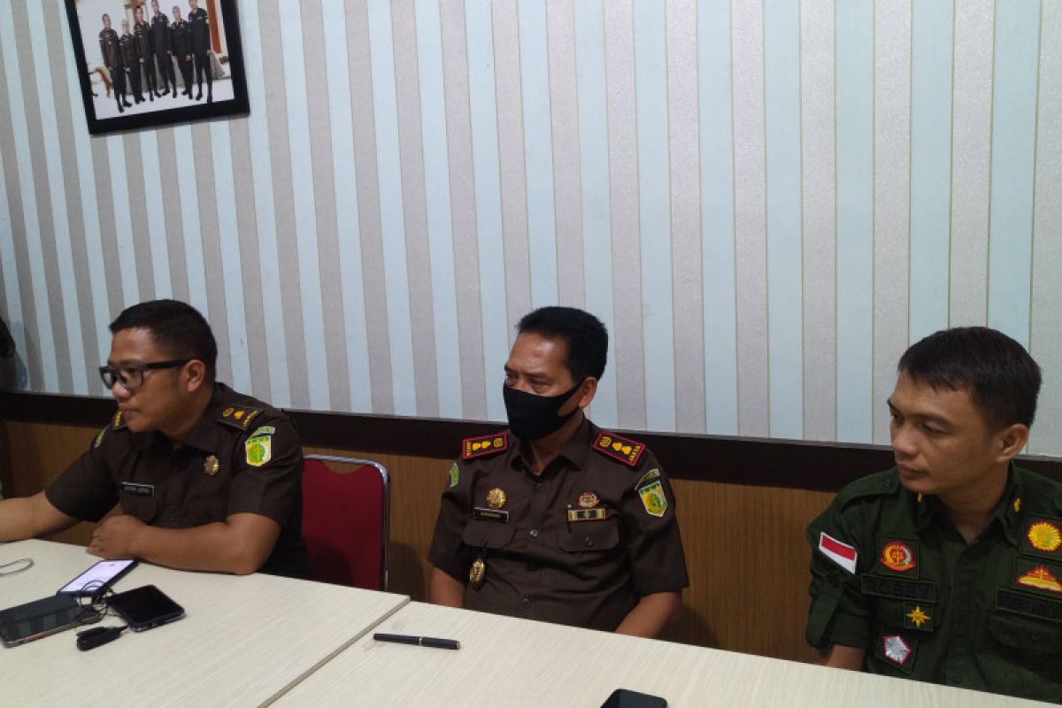 Kejari Payakumbuh tetapkan seorang tersangka kasus dugaan penyimpangan dana COVID-19